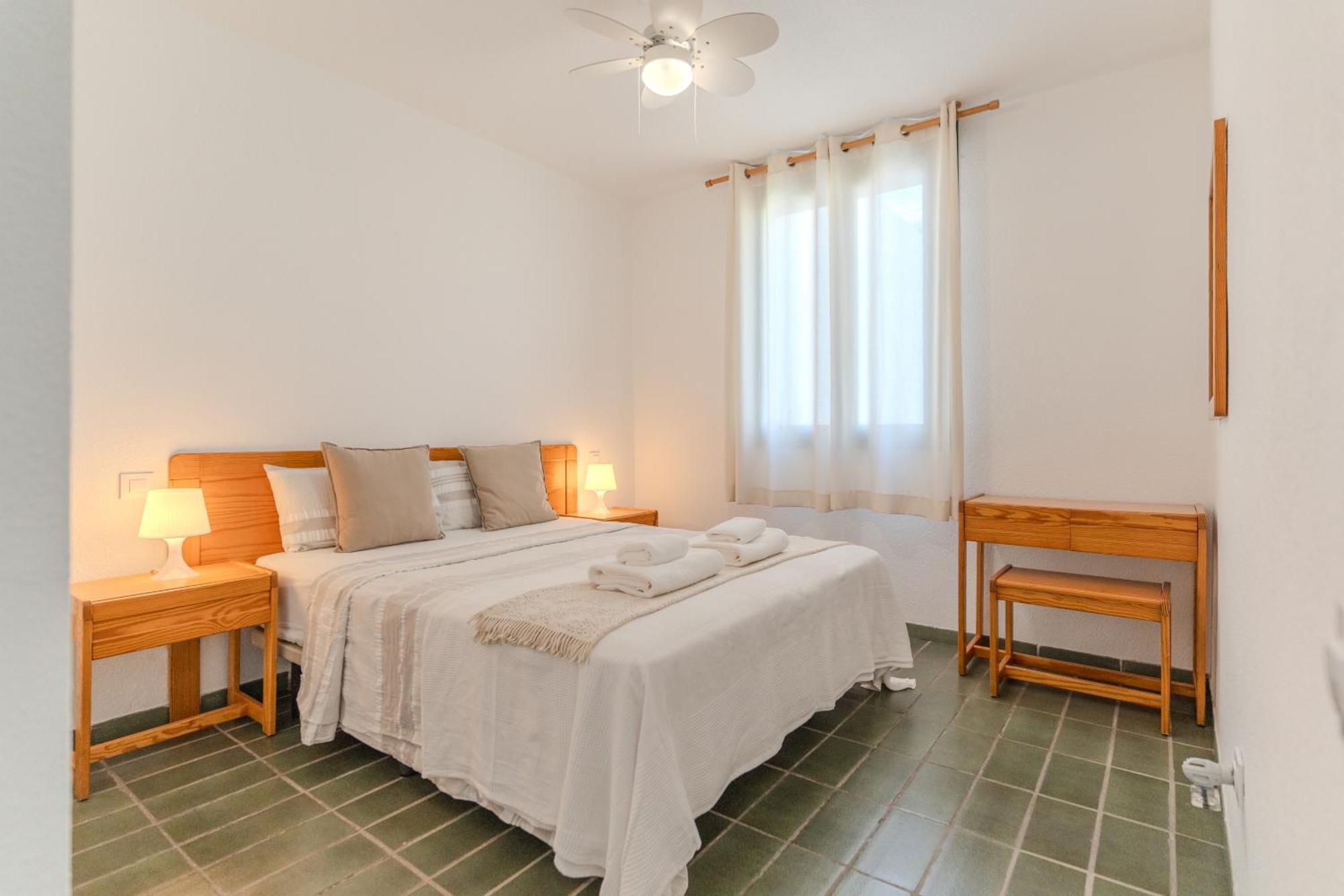 Go2Tenerife Apart Sira Family, Pool & Beach Плая-де-лас-Америкас Экстерьер фото
